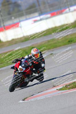 media/Jan-20-2023-Fastrack Riders (Fri) [[f2ad32aba3]]/Private/session 4 turn 6/